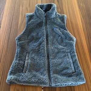 Patagonia Dark Gray Los Gatos Fleece Furry Vest size Small